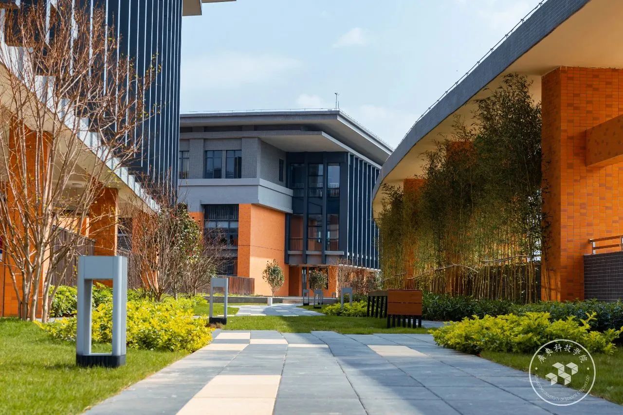 广东科技学院松山湖校区